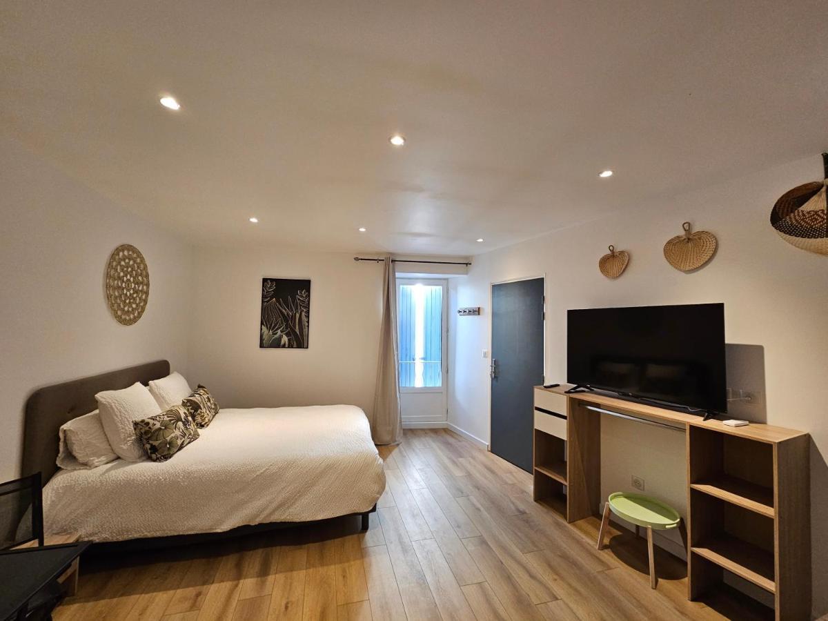 Rue Des Tilleuls Bed & Breakfast Saint-Marcel-les-Sauzet Екстериор снимка